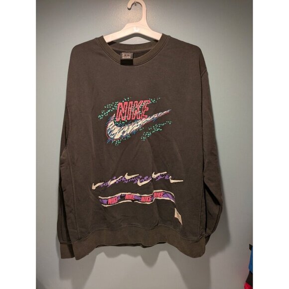 Nike Stories Retro Graphic Acid Wash Crew Neck Sweatshirt Men's XL Black Pink - Picture 1 of 9
